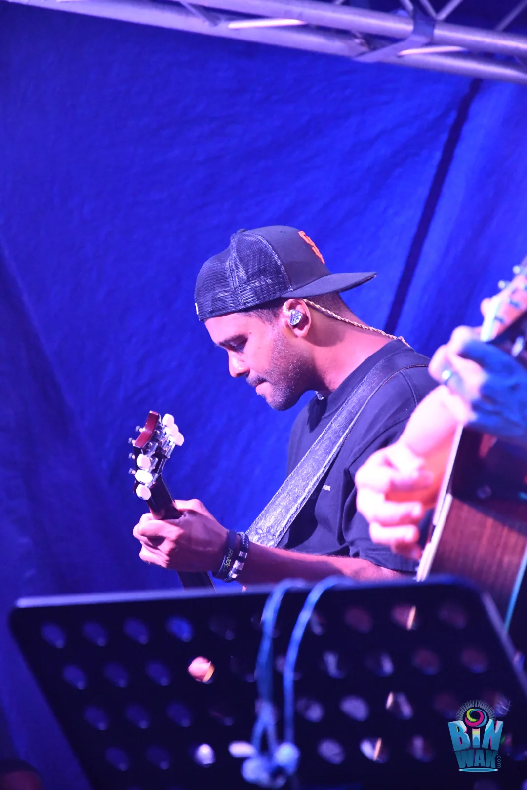 BINWAK Worship Night — binwak_063